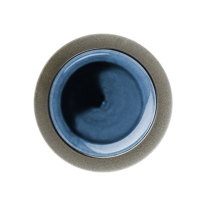 Shallow Plate, High Rim